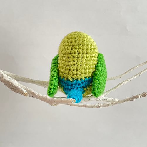 コザクラインコ（ノーマル）あみぐるみ：かわいい小鳥 あみぐるみ