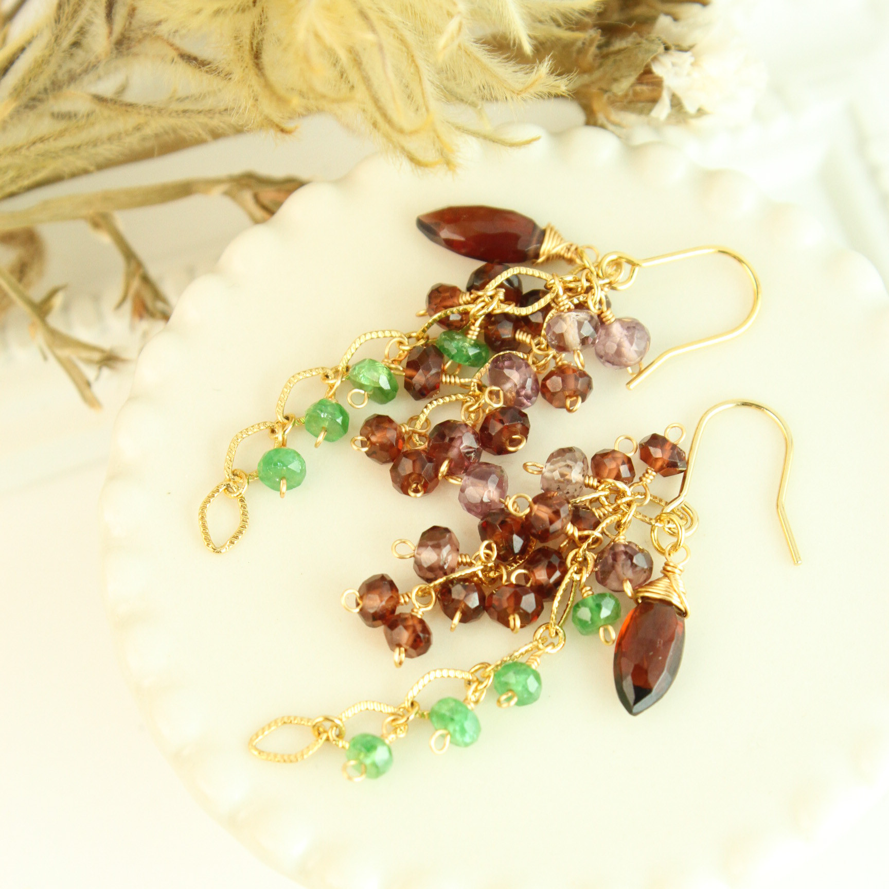 【1月誕生石】3種 希少ガーネット 房 耳飾り（カラーチェンジ）