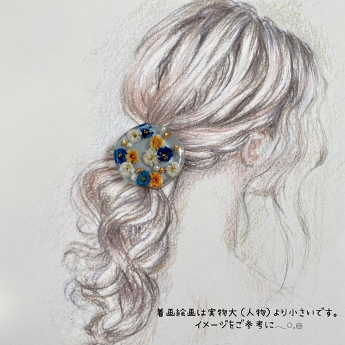アイスブルー可愛いお花畑❁⃘*. /ラウンド ドライフラワー レジン 