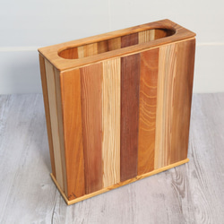 インテリア小物 No.1 | ダストボックス ゴミ箱 複数木材の組み合わせ 手作り 木製 1枚目の画像