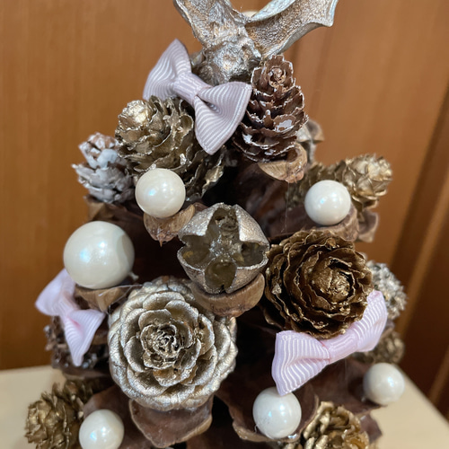 ⚠️専用品⚠️ 大王松 の 松ぼっくりツリー 土台付き ツリー クリスマス ⚠️専用品⚠️ 大王松 の 松ぼっくりツリー 土台付き ツリー