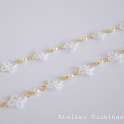 梭織蕾絲小花淡水珍珠項鍊&lt;金色&gt; 第4張的照片