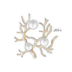 実になる木　シンプルなホワイト貝パールの実のブローチ　 3枚目の画像