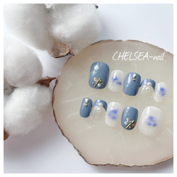 ブルー大人ぼかしネイル ネイルチップ（つけ爪） CHELSEA-nail