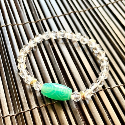特別出品 開光 龍眼天珠(緑) ブレスレット dzi * ΚΑйON * 通販|Creema(クリーマ) 14926595 特別出品 開光 龍眼天珠(緑) ブレスレット dzi * ΚΑйON * 通販|Creema(クリーマ) 14926595