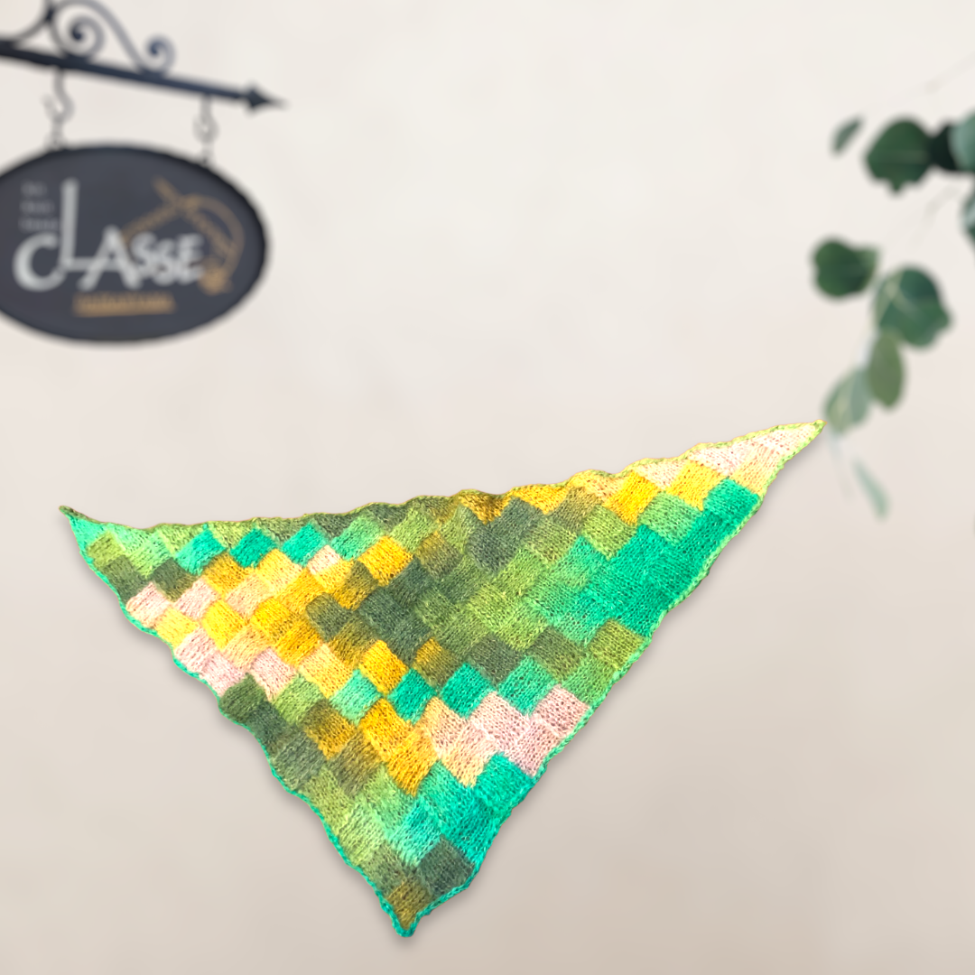 ［受注製作］上質なモヘアの大判三角ストール