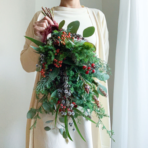 クリスマス2025】フレッシュ針葉樹たっぷりスワッグ Mサイズ ＊受注後