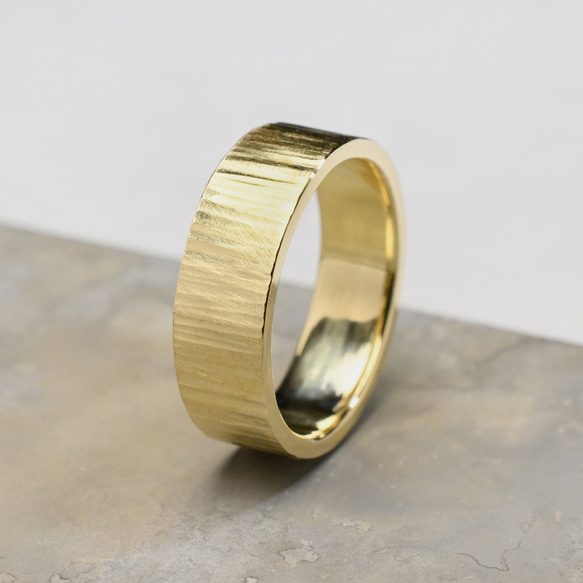 つや消し縦槌目 真鍮フラットリング 6.0mm幅 MATTE VERTICAL｜BRASS RING｜896 1枚目の画像