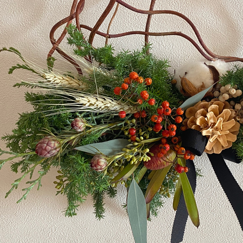 森のクリスマスリースー野ばらの実とポポラス | iichi 日々の暮らしを