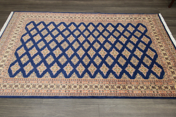 新品　受け継がれる手織り伝統工芸品　高級ラグ美しいディープブルーパキスタン手織り絨毯　155x258cm　＃685 9枚目の画像