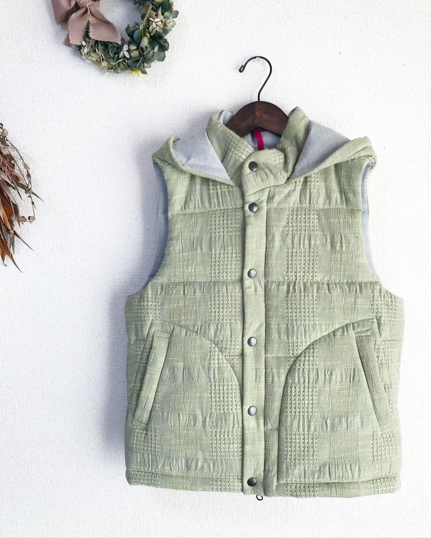 （Hjärta）ドビークロス×綿ウールバフ中綿キルトベスト　(inside／light grey)