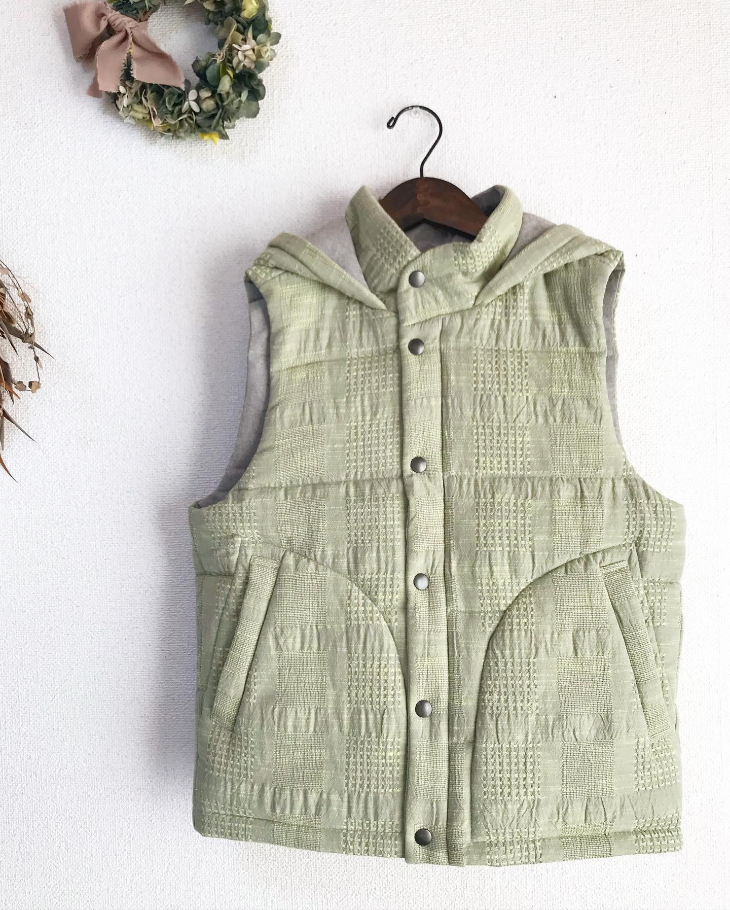 （Hjärta）ドビークロス×綿ウールバフ中綿キルトベスト　(inside／light  brown)