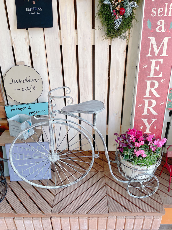 ラスト！アンティークホワイト系！大きめ素敵な自転車