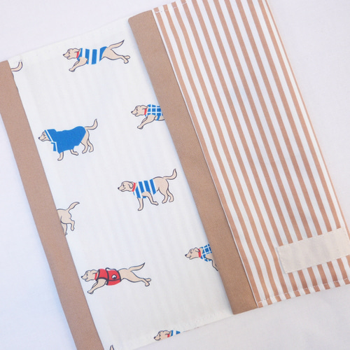 走るゴールデンレトリバー!!のランチョンマット 25cm×35cm 弁当袋 