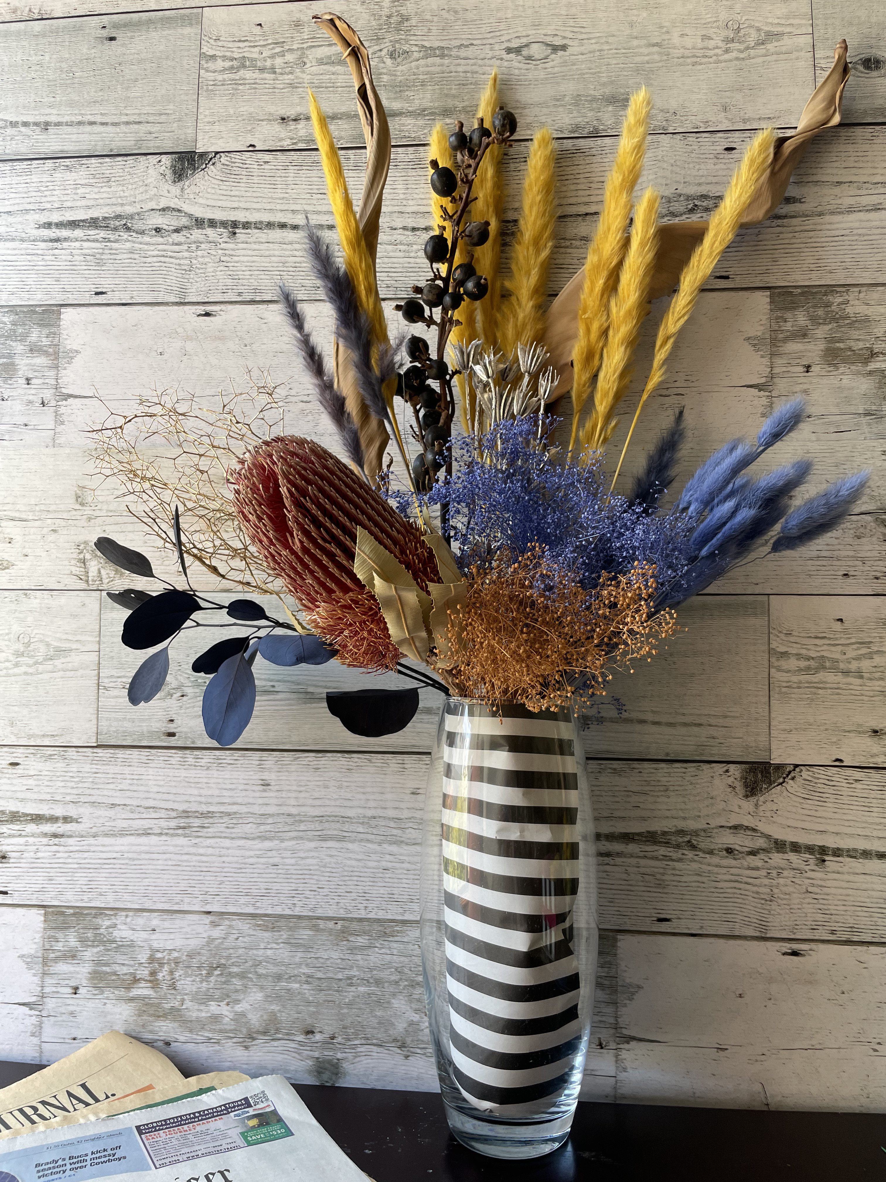 ドライフラワー　インテリア　アンティークブラウンのデコレーションフラワーセット　ウエルカムスペース　そのままが触るだけ