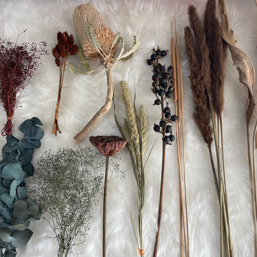 ドライフラワー インテリア アンティークブラウンのデコレーション