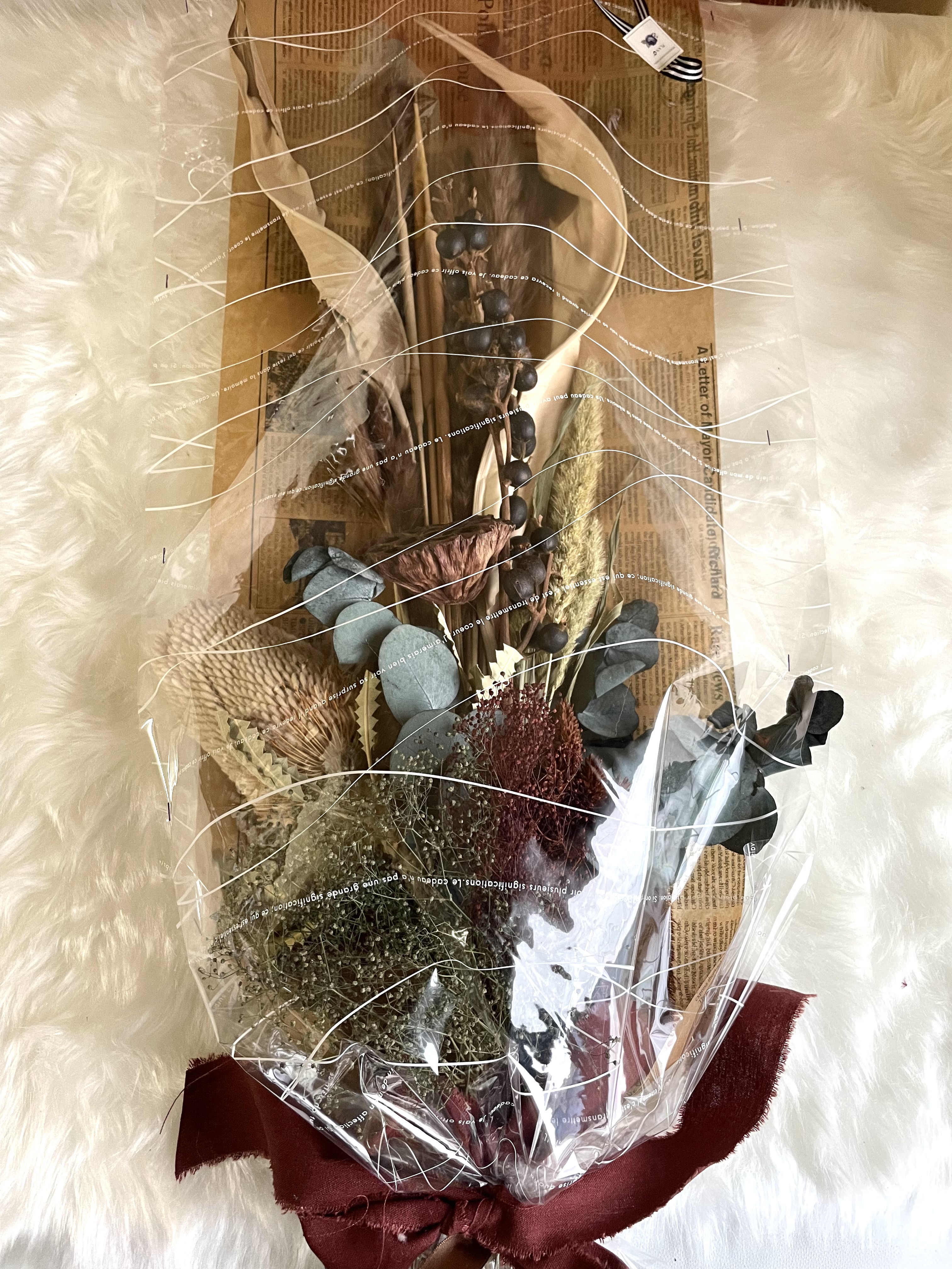 ドライフラワー　インテリア　アンティークブラウンのデコレーションフラワーセット　ウエルカムスペース　そのままが触るだけ