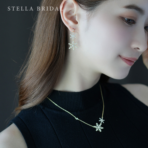 ご褒美やギフトにも♡SV925＊キュービックジルコニア スノーフレーク