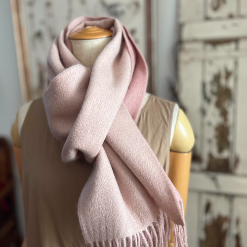 ◎再生産◎新色ピンク フリンジマフラー リバーシブル使い可 ギフト