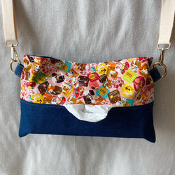 在庫限り　ショルダーティッシュケース　サコッシュ　保育士　お散歩　調節できるストラップ付き　ハイカラ横丁 1枚目の画像