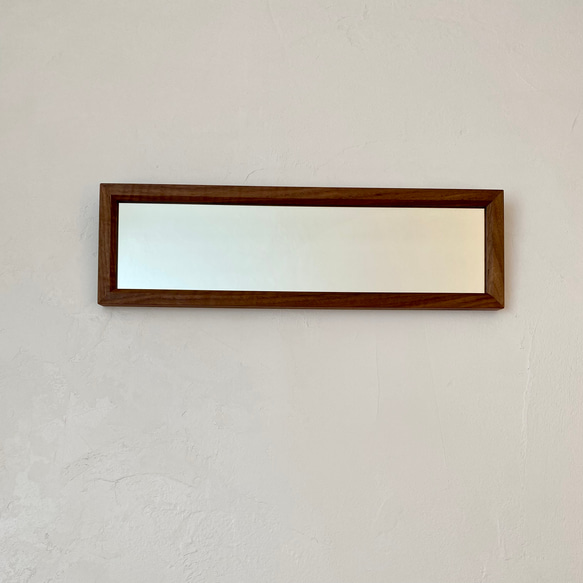 細長い鏡　壁掛けミラー　ウォールナット 5枚目の画像