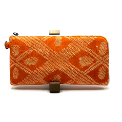 L字ファスナー長財布ポーチ(小)　正絹　 総絞り帯　(橙色・乳白色) 2枚目の画像