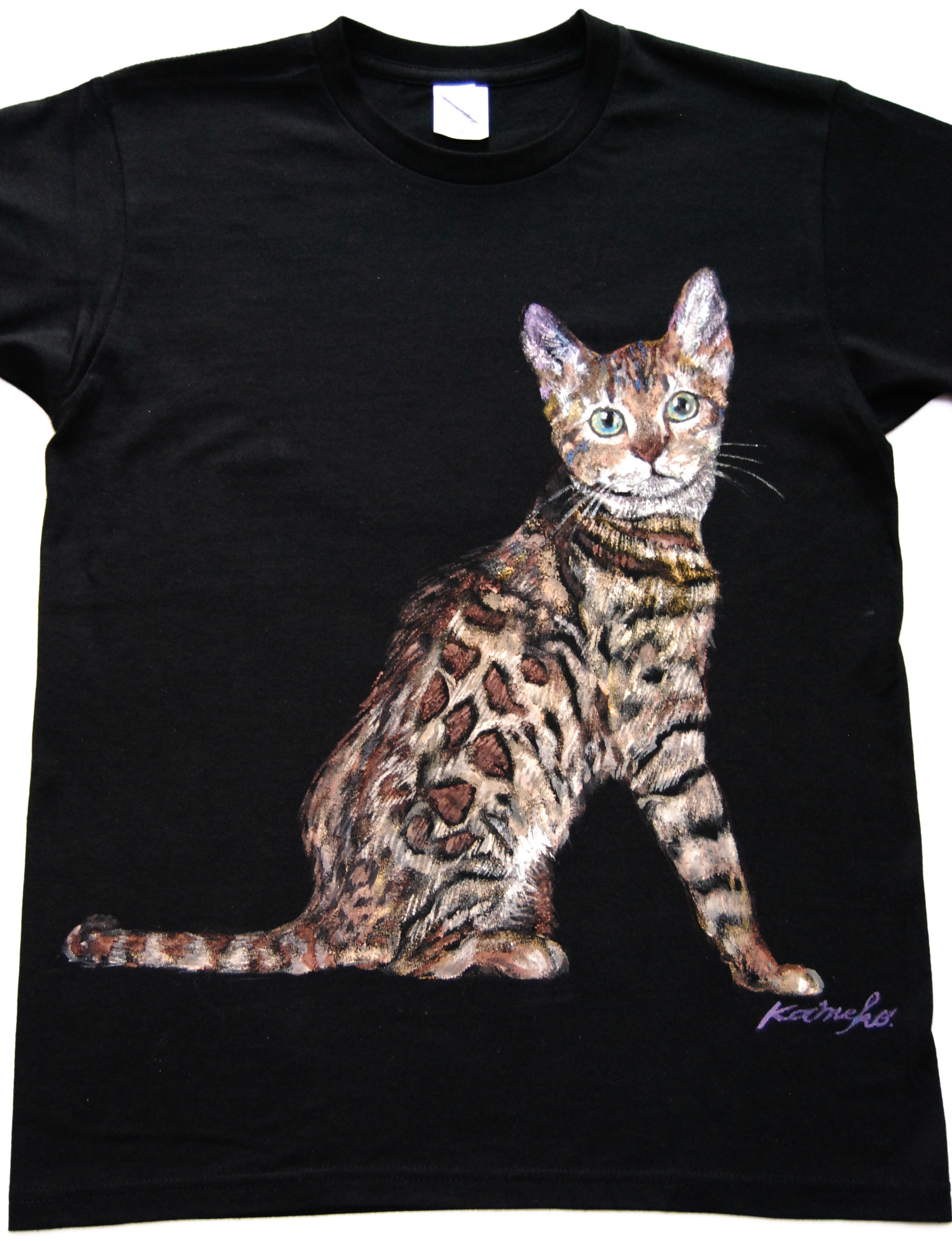 「美しいベンガル猫」Tシャツ　ペット　似顔絵 猫 Tシャツ　お好きなポーズ・写真で♪　リアル描写　綿　名入れ　プレゼント