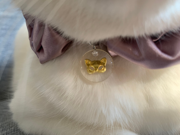 ⑥ラベンダー　猫首輪　シュシュ首輪　オリジナルチャーム付き　猫首輪　エレガント首輪 4枚目の画像