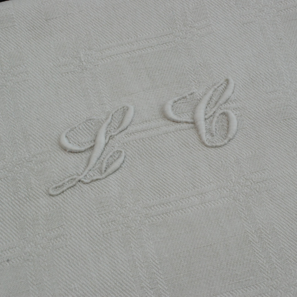 gogo様フランスアンティーク・手刺繍のモノグラムクロス/トルション