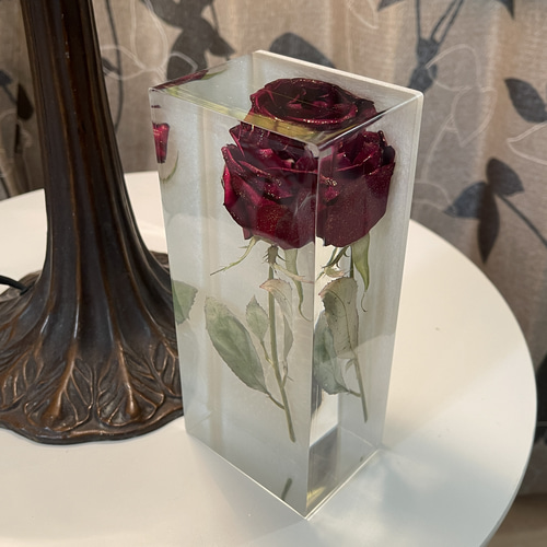 プロポーズにおすすめ、本物の赤い薔薇/インテリア置物/結婚祝い/記念