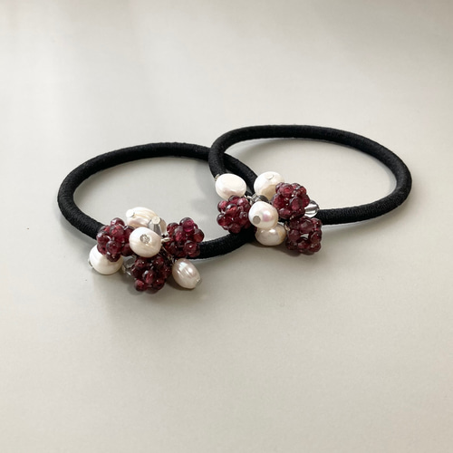 ガーネット実る天然石ブーケの髪飾り（ヘアゴム） -garnet ヘアゴム