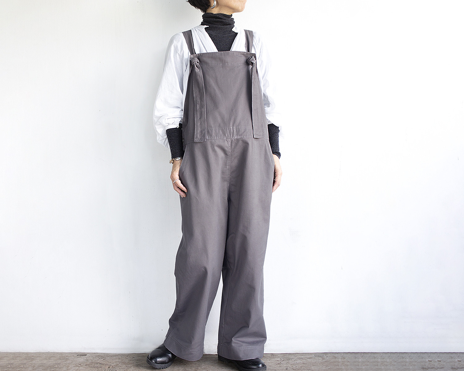 (難あり)コットンナイロンサロペットパンツ(☆Q☆)