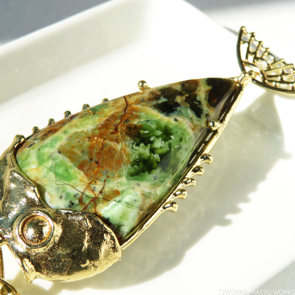 カルセドニー フィッシュ チャーム / Chrome Chalcedony Fish charms 6枚目の画像