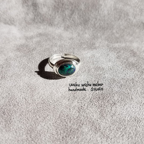 リング　指輪 トパーズ　アクセサリGEMSTONEKING ジェムストーンキング Gem Stone King 925 Sterling Silver London Blue Topaz 3 Stone