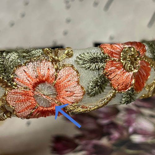 B品】花柄刺繍が綺麗可愛い♡オレンジフラワーの刺繍カチューシャ
