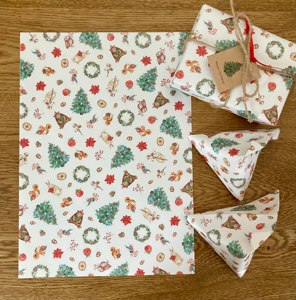 デザインペーパー【森のクリスマス】A4サイズ　10枚包装紙　ラッピングペーパー 1枚目の画像