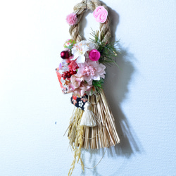 「幸せを呼ぶ」 お正月 しめ縄飾り おしゃれ 手作り ハンドメイド | タッセル ピンク 1枚目の画像