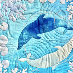 Hawaiian quilt dolphin 4枚目の画像