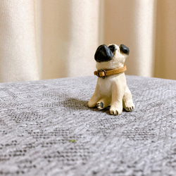 パグ　ミニチュア　犬　置物　粘土　フィギュア 3枚目の画像