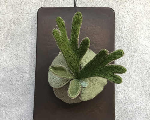 コウモリラン ビカクシダ ベイチー (ビーチー) - 刺繍 - バッジ