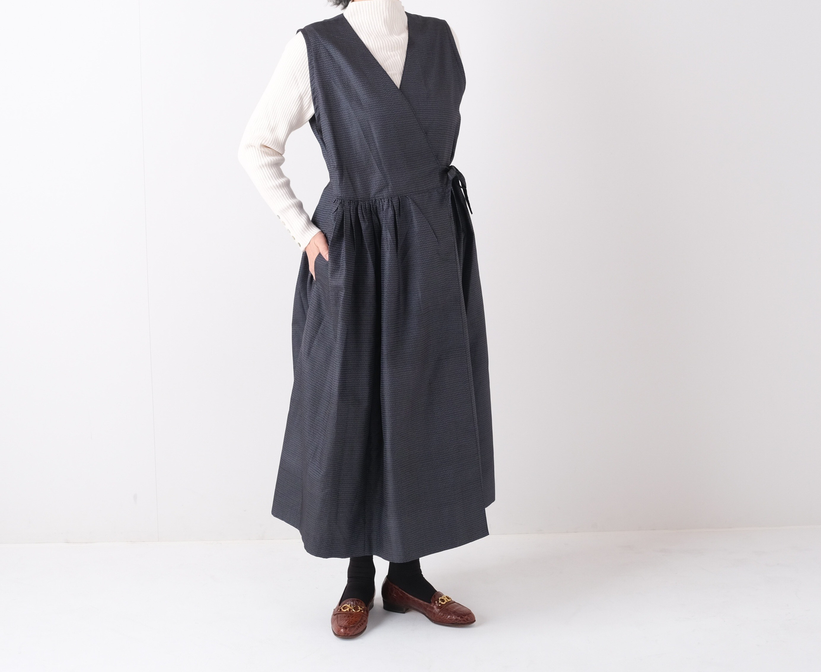 リクエストにお答えして再販】正絹紬のカシュクールワンピース