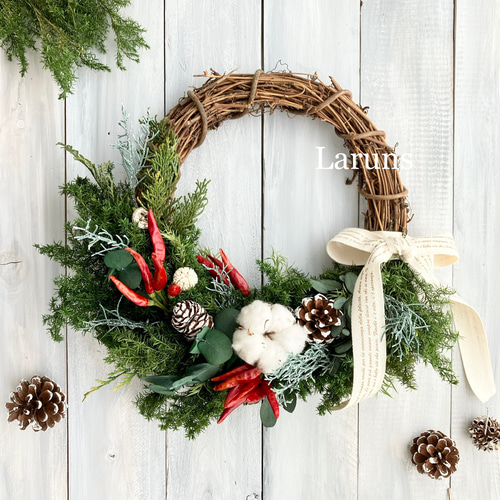 ボタニカルクリスマスリース ハーフムーンタイプ ピメント唐辛子と