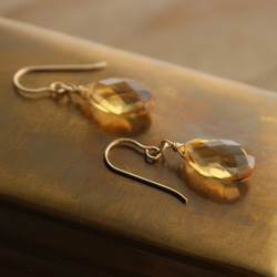 十一月生日石，黃水晶（寶石品質，水滴形切割）耳環 (K14GF) 第2張的照片
