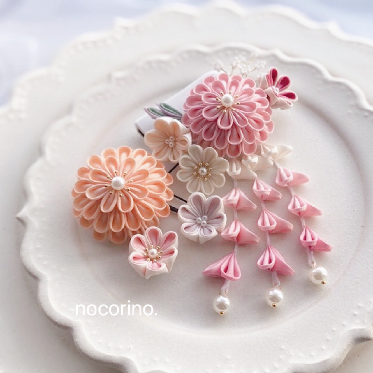 つまみ細工髪飾り　成人式　卒業式　七五三