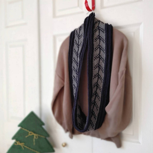 北欧模様の編み込みロングスヌード【ネイビー×グレー】ラッピング無料