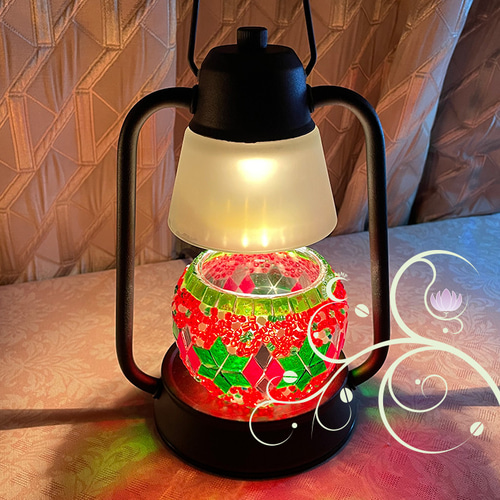 トルコランプクリスマスキャンドルホルダーとアロマキャンドル