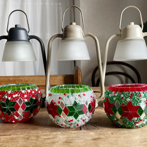 トルコランプクリスマスキャンドルホルダーとアロマキャンドル