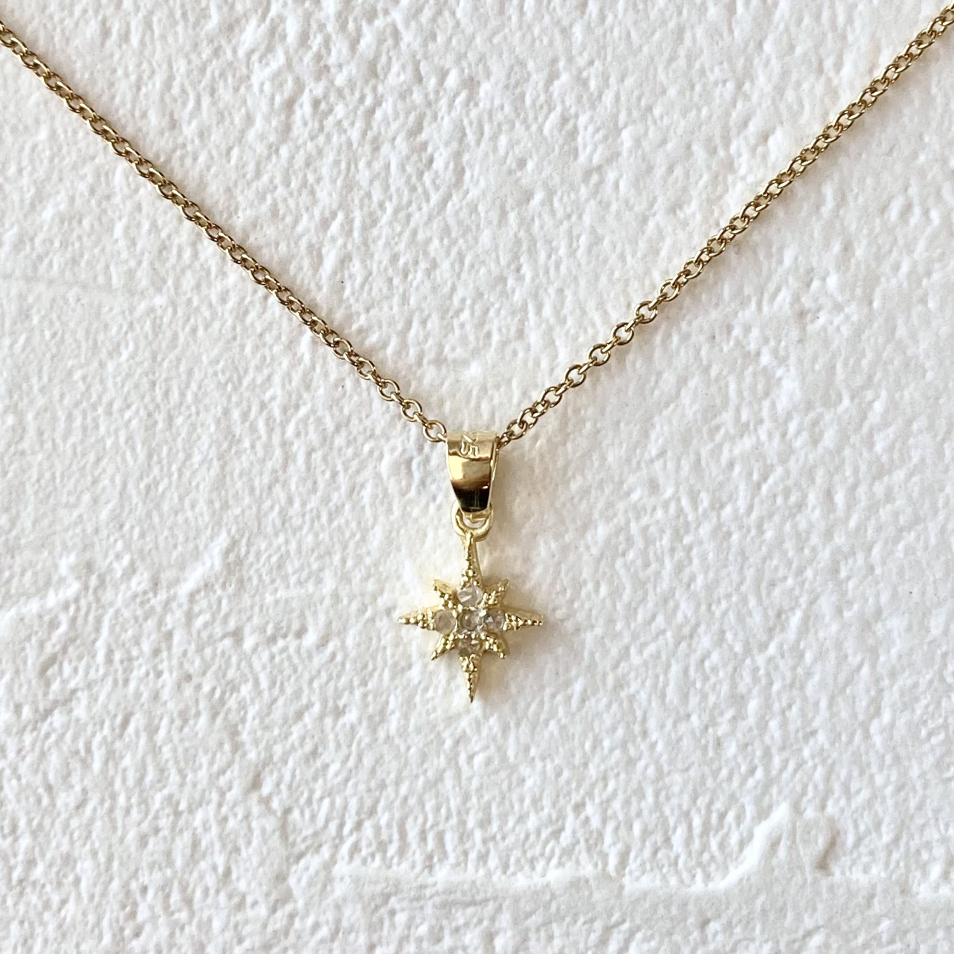 ＼ 無料ギフト包装 ／ ●ダイヤモンド✴︎プチエトワール一粒・ネックレス《14kgf》