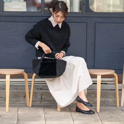 もこもこ ファーバッグ ボアトート 軽量 アイボリー×グレージュ 舟形