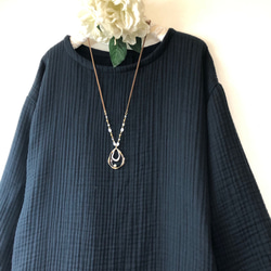 ❤️新製品❤️癒される柔らかさと優しい温もり❤️cotton100%6重ガーゼ♡おくるみボタンのワンピース❤️黒❤️長袖 1枚目の画像